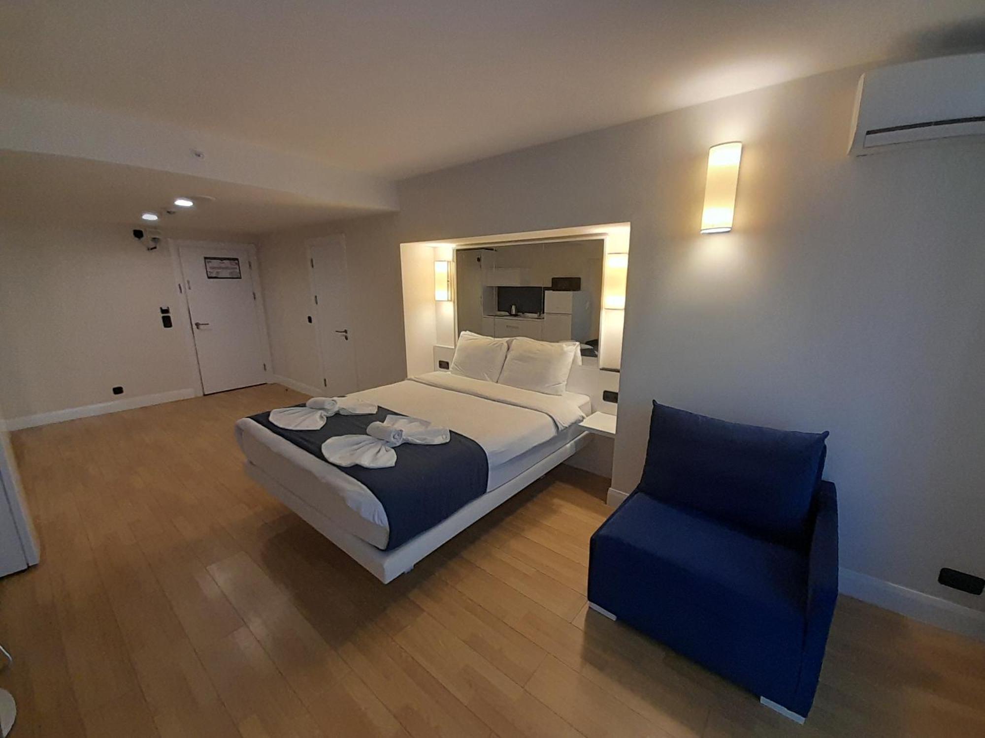 Smart Aparthotel Orbi City Batumi Ngoại thất bức ảnh