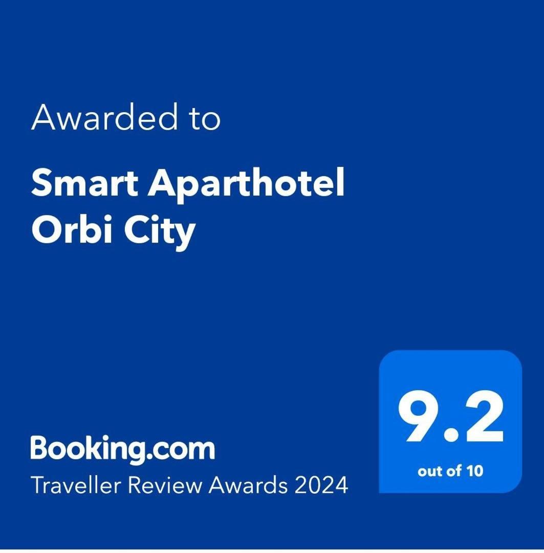 Smart Aparthotel Orbi City Batumi Ngoại thất bức ảnh